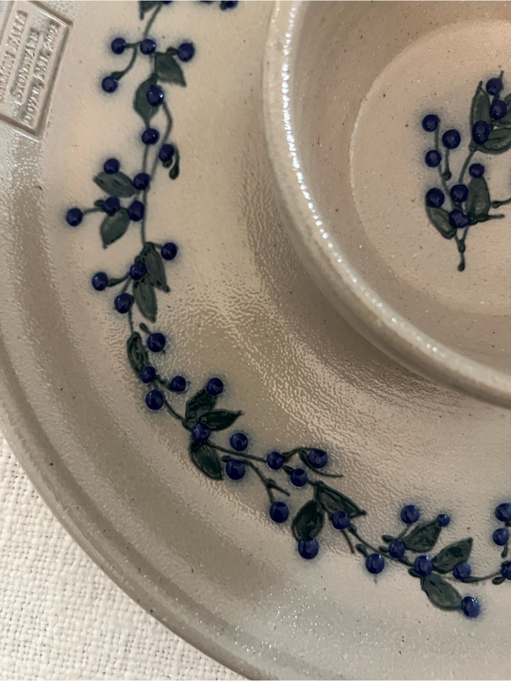 Salmon Falls Stoneware Chip & Dip Platter in Blueberry & Green Vine Pattern 2002 - Picture 7 of 12